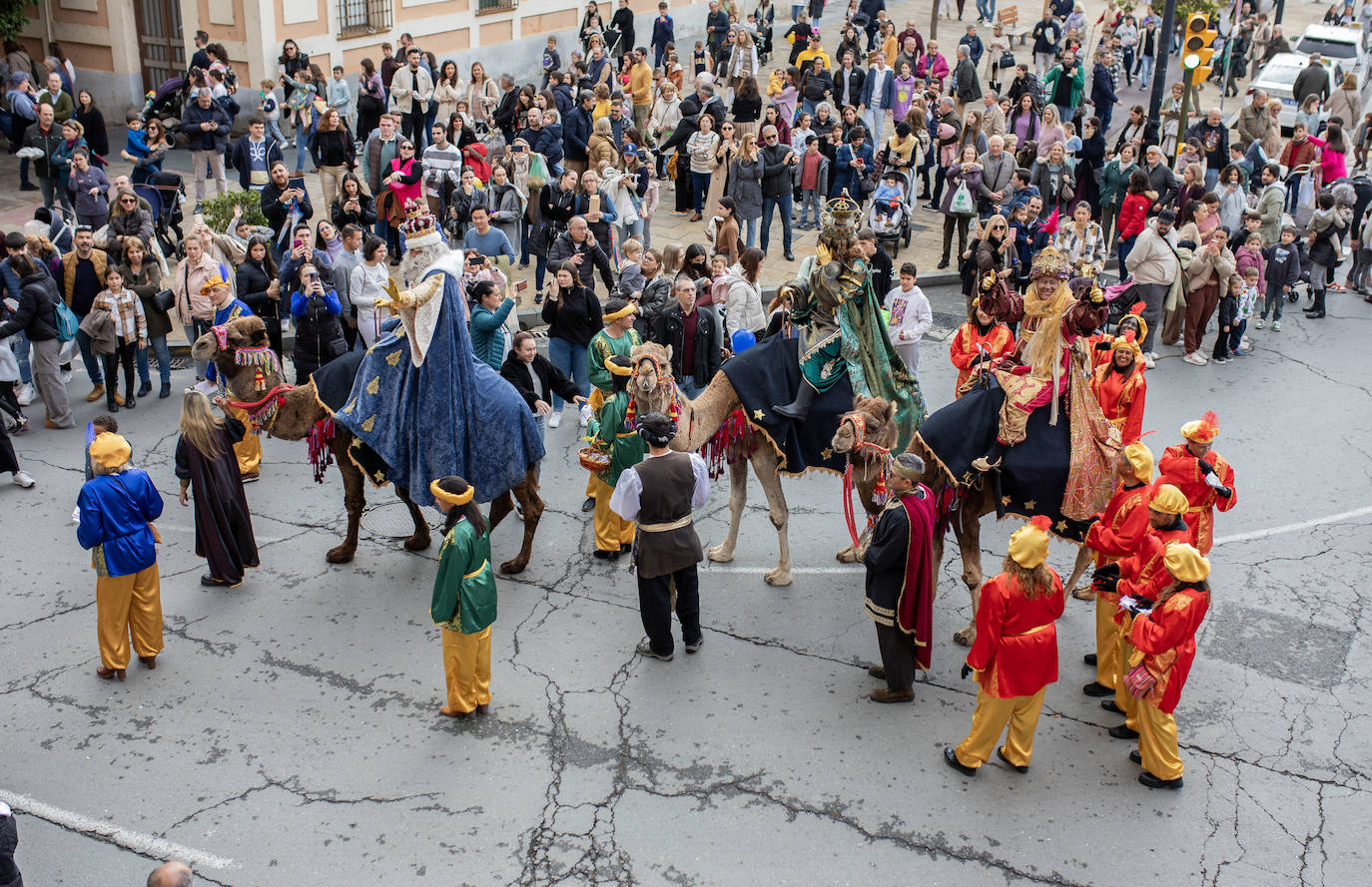 Las mejores imágenes de la llegada de los Reyes Magos a Huelva