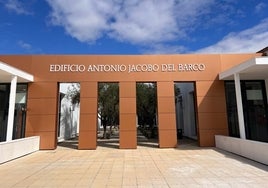 La UHU culmina la restauración del pabellón Jacobo del Barco, su edificio más emblemático