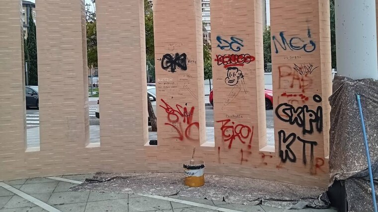 100 pintadas tienen que limpiarse al mes en la ciudad de Huelva