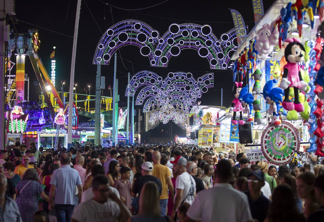 El ambiente de la noche del lunes en Las Colombinas 2024, en imágenes