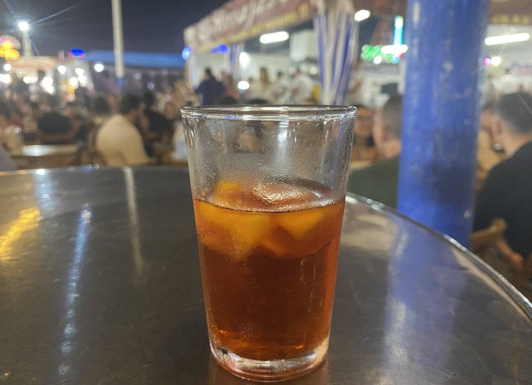 Un clásico ponche, en la caseta de El Navajazo