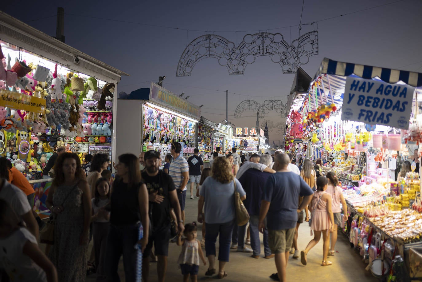 El ambiente y los conciertos de la noche del miércoles en Las Colombinas 2024, en imágenes