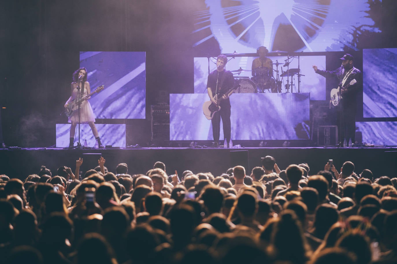 El ambiente y los conciertos de la noche del miércoles en Las Colombinas 2024, en imágenes