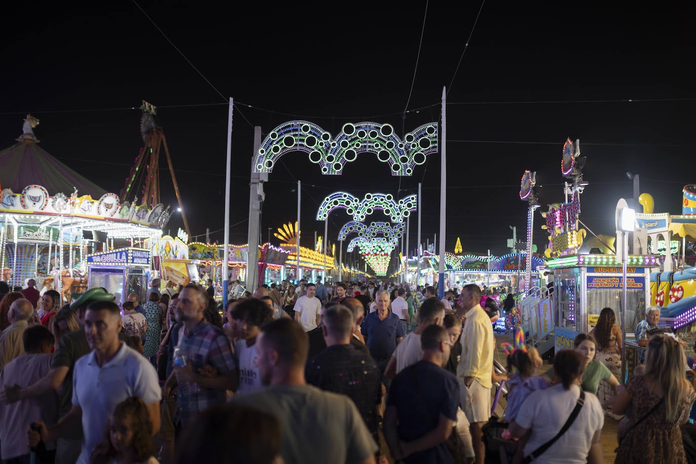 El ambiente de la noche del jueves en Las Colombinas 2024, en imágenes