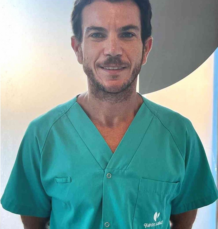 El responsable del centro de Fisioterapia y Rehabilitación de Quirónsalud Huelva, Antonio Carrasco Ponce