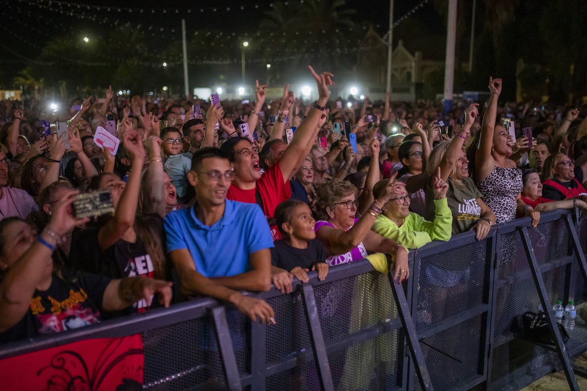 Kiko Veneno, Antílopez, Ana de Caro y El Arrebato ponen patas arriba las Fiestas de la Cinta