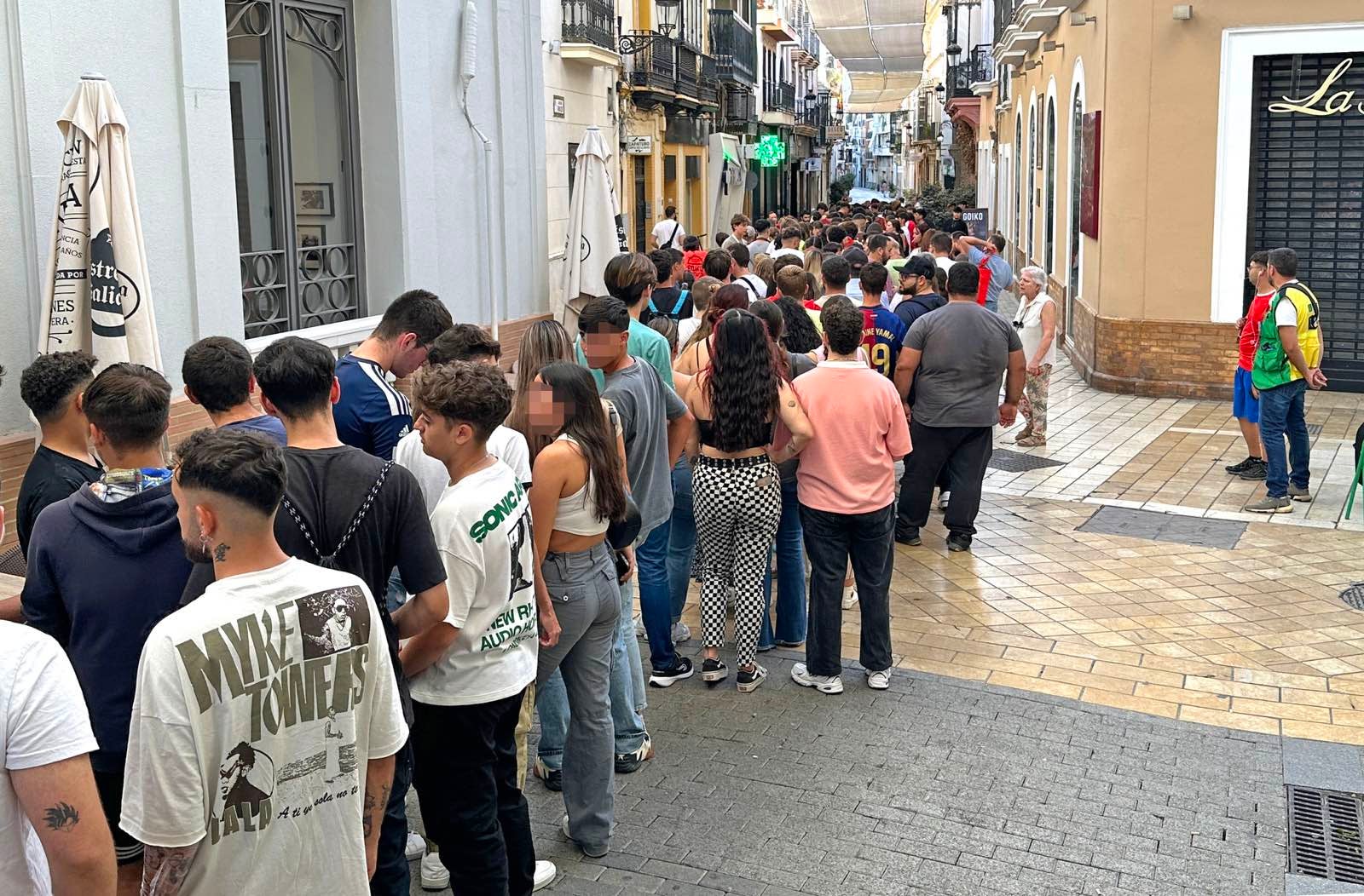 La inauguración de Goiko en Huelva con hamburguesas gratis, en imágenes