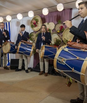 Imagen secundaria 2 - Diferentes momentos de la inauguración de la feria