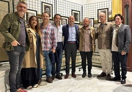 Los retratos  de Miguel Verdejo tienden un puente flamenco con Jerez en la sede judicial de Vázquez López