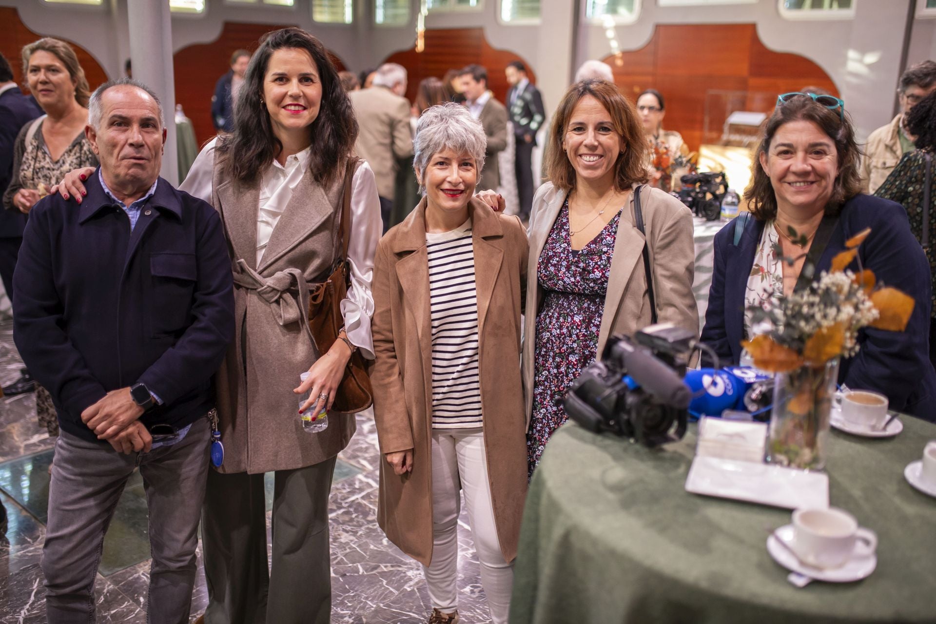 Juan Echegorrieta, Desiré Rubiales, Sonia Suárez, Inma Gómez y Ana Oreiro