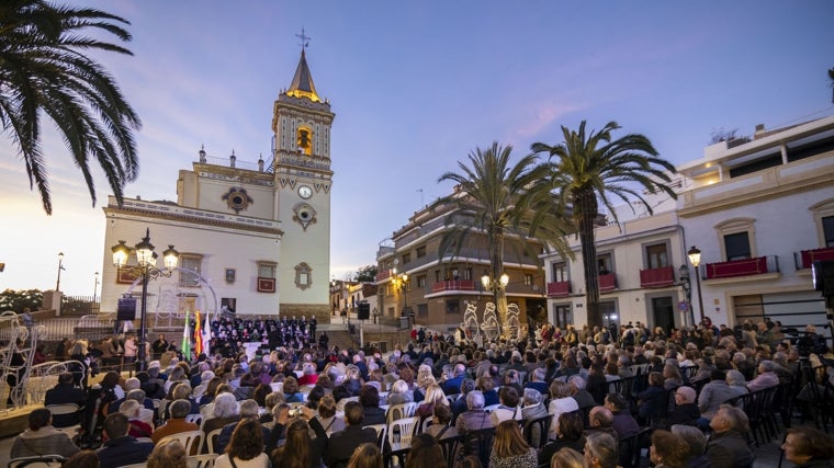 Una renovada plaza de San Pedro que mira al pasado de Huelva