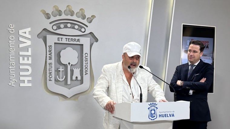 Antonio Pineda, durante su intervención