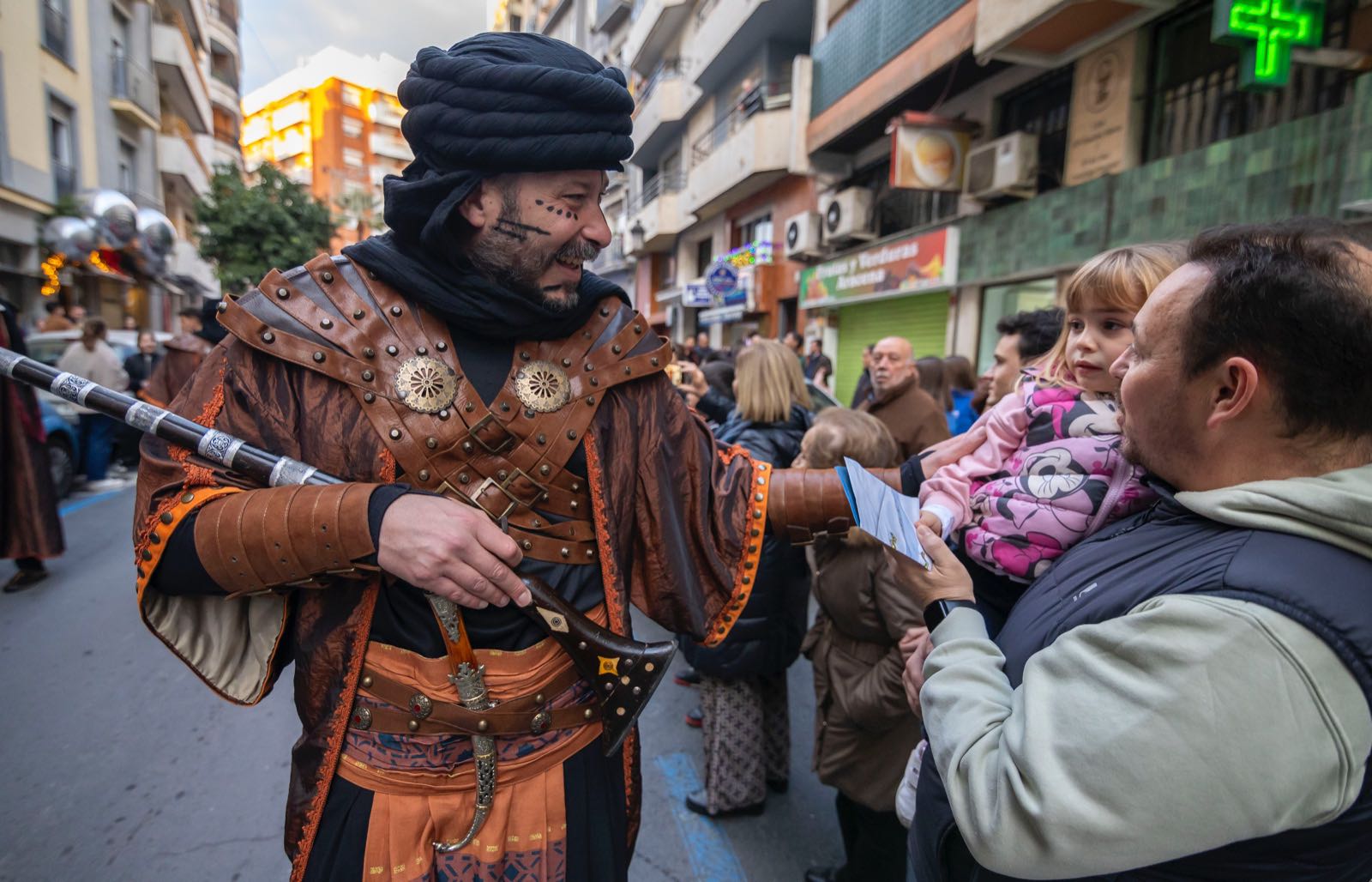 El recorrido del Heraldo Real, en imágenes