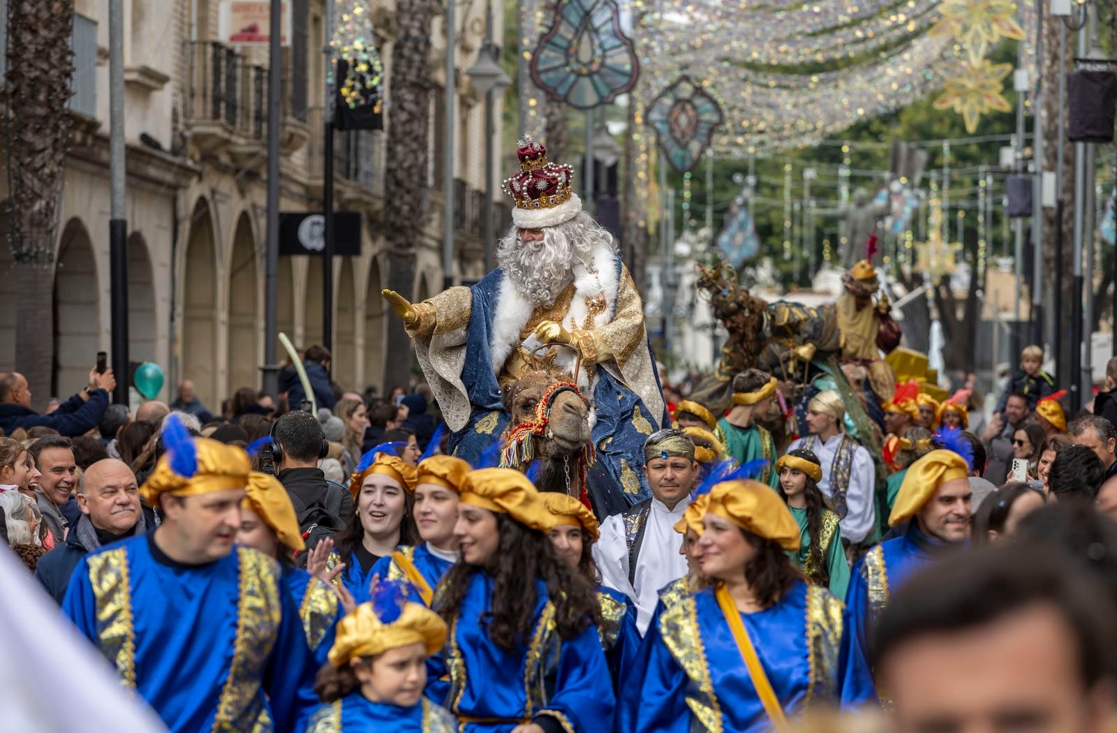 Las mejores imágenes de la llegada de los Reyes Magos a Huelva