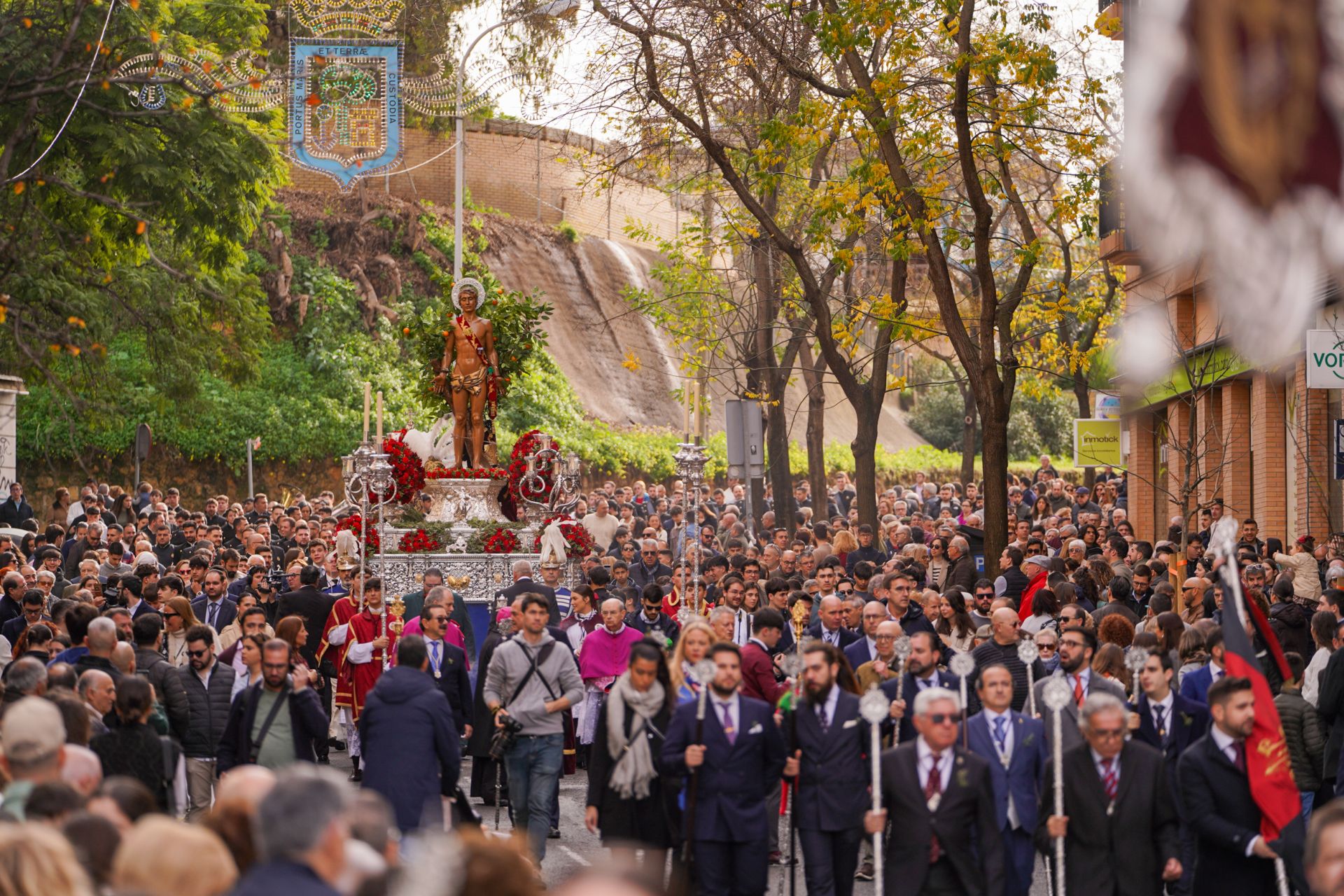 La procesión de San Sebastián por Huelva, en imágenes