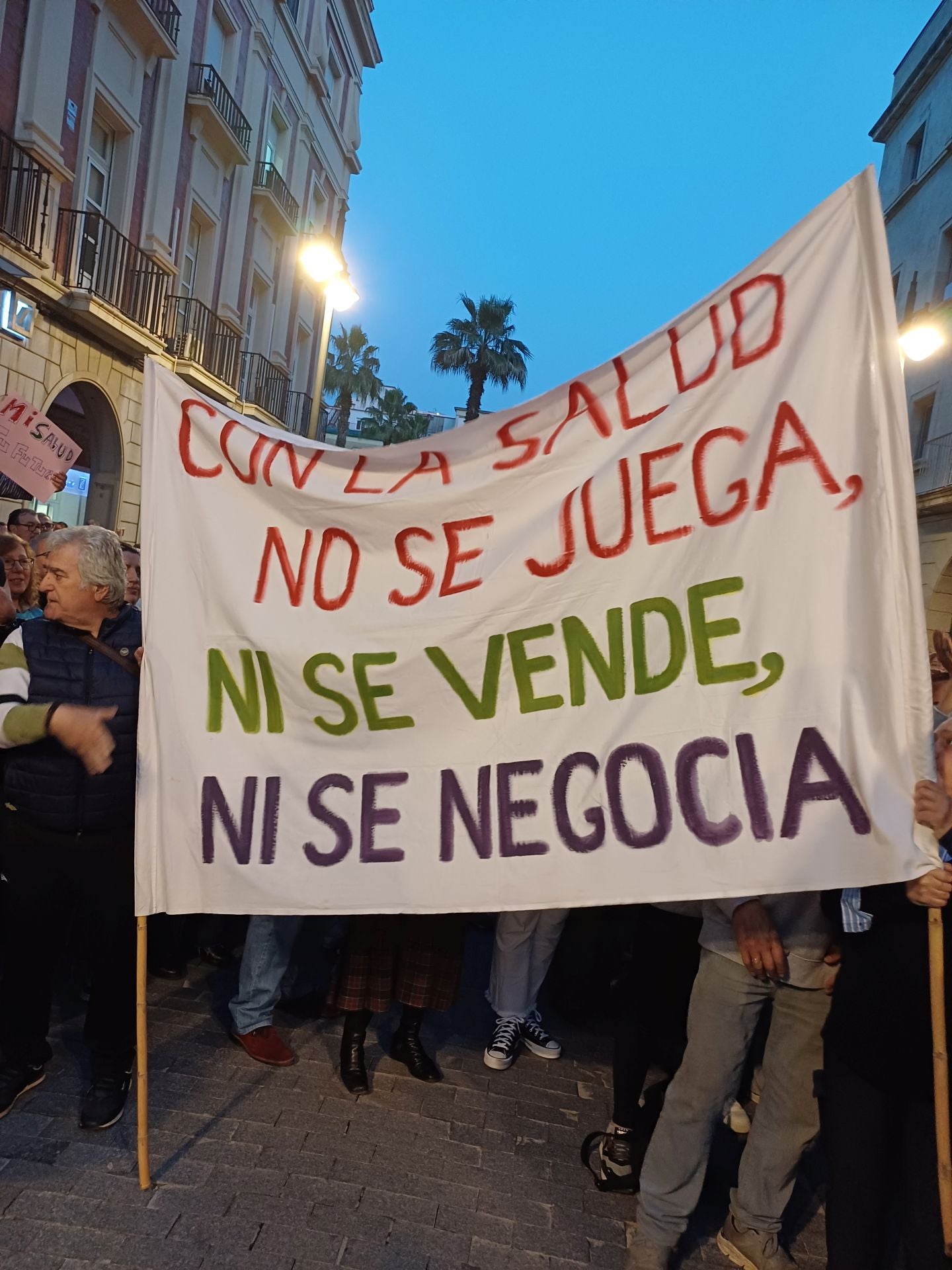 Todas las imágenes de la manifestación por la sanidad pública de Huelva