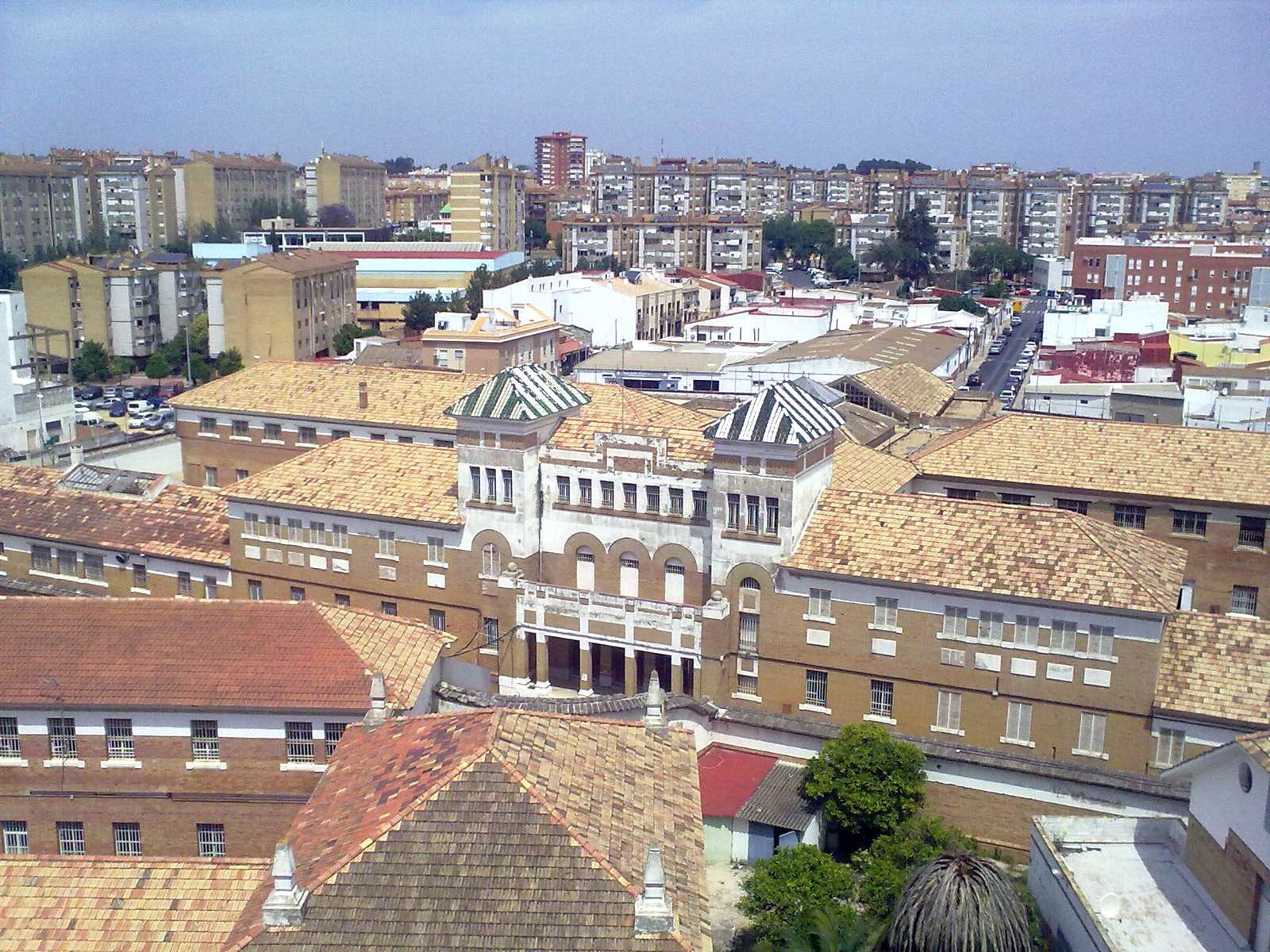 El interior de la antigua cárcel de Huelva, en imágenes