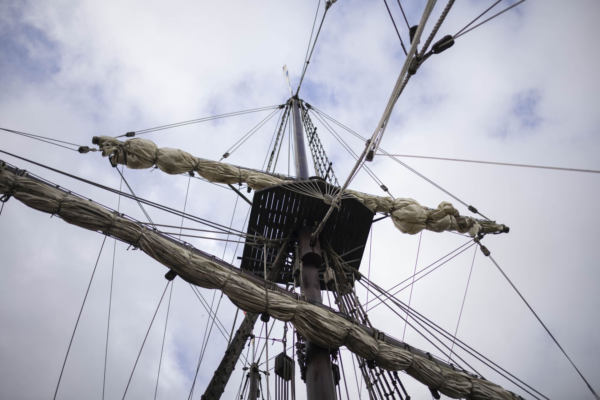 Imágenes de la llegada a Huelva del Galeón Andalucía