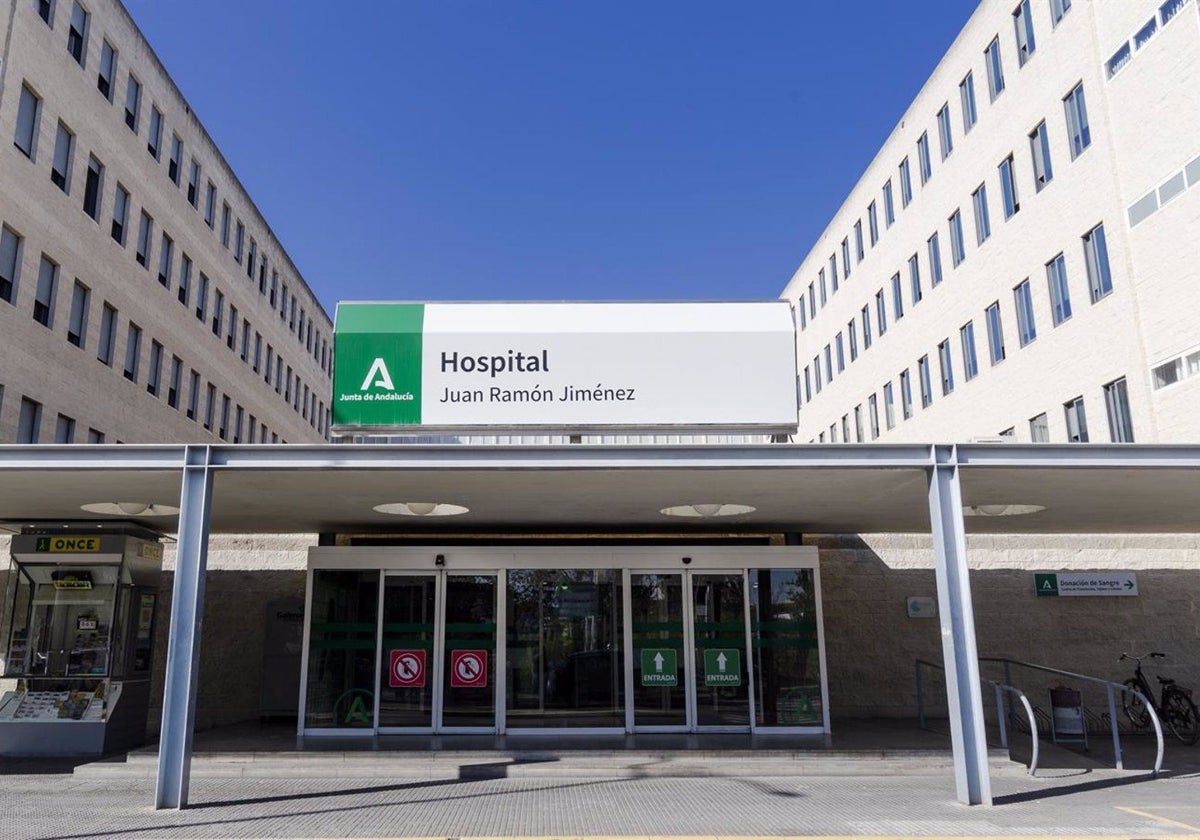 El Hospital Juan Ramón Jiménez incorpora dos facultativos para el Servicio de Angiología y Cirugía Vascular