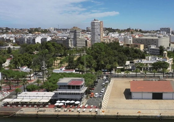Vista de parte del Muelle de Levante