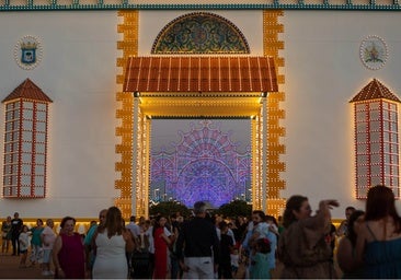 Qué día y a qué hora se enciende el alumbrado de Las Colombinas de Huelva 2025