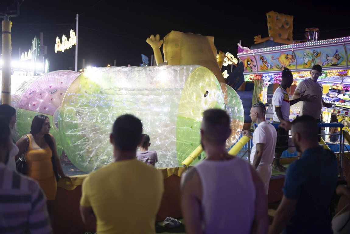Todas las imágenes de la multitudinaria noche de viernes en Colombinas