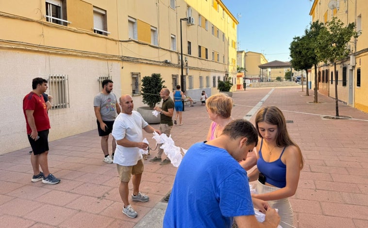 Imagen principal - Magna Mariana de Huelva: Pérez Cubillas prepara con ilusión su cita con la Virgen de la Salud
