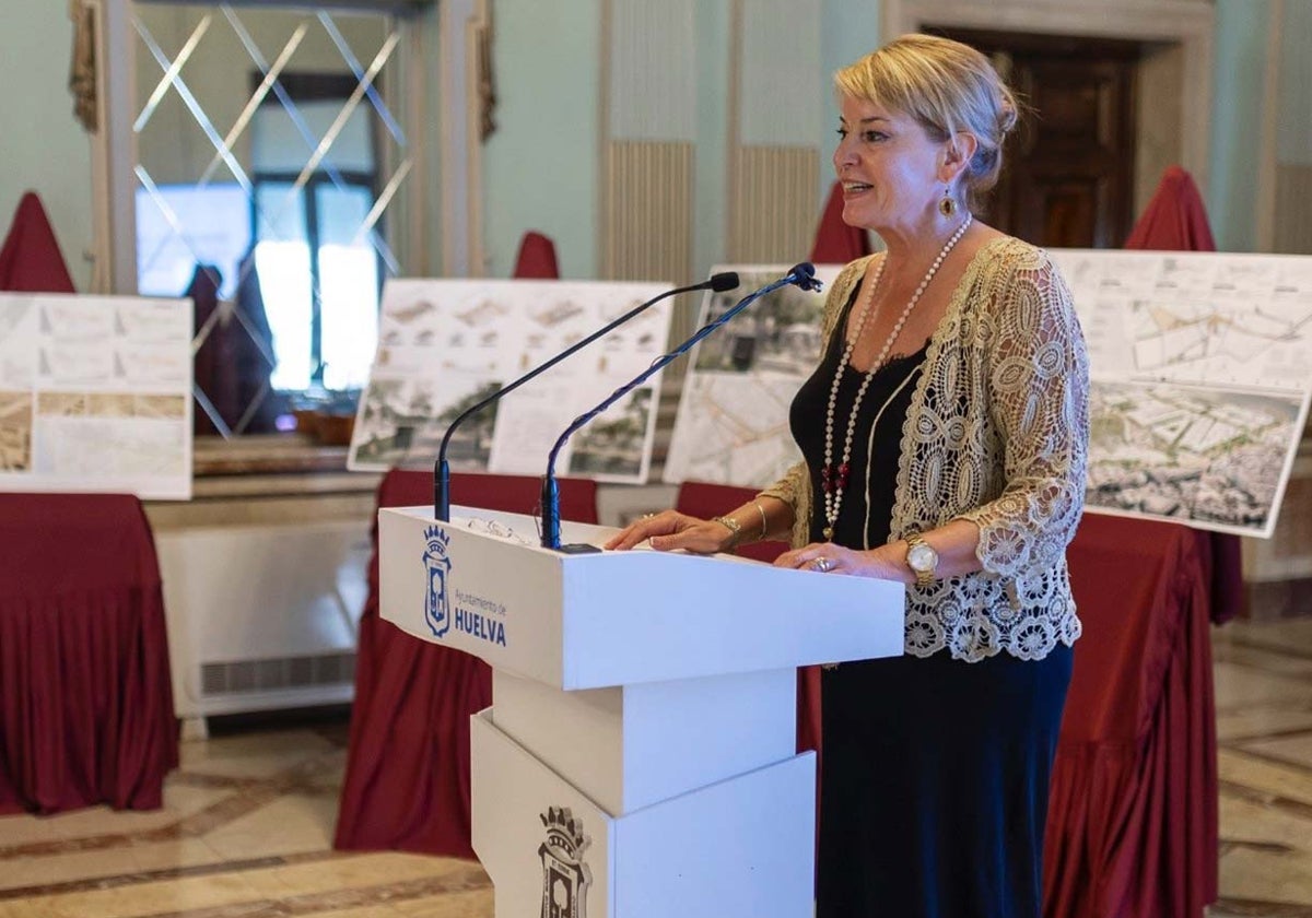 La alcaldesa, en la presentación de uno de los proyectos para la ciudad