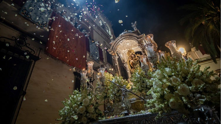 La Virgen de la Cinta regresa a la Mayor de San Pedro 70 años después