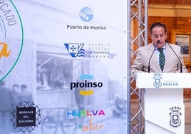 Rafael Acevedo, presidente de los hosteleros de Huelva: «Hubiese sido mucho mejor hacer la Magna fuera del centro»