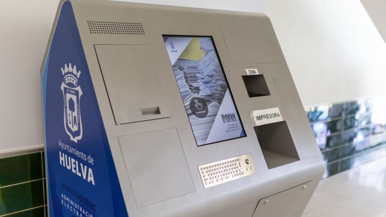 Los certificados históricos colectivos de empadronamiento ya podrán conseguirse de forma inmediata en las oficinas de autotramitación