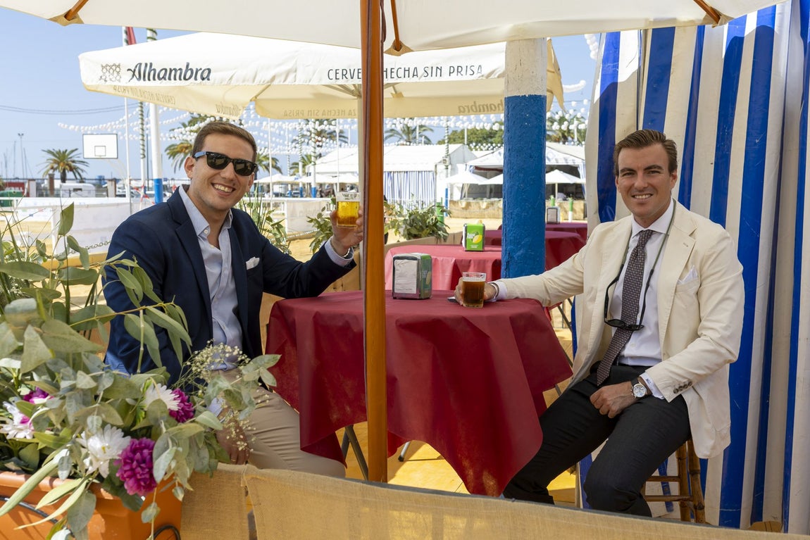 Feria del Caballo de Huelva: Las mejores imágenes de la primera jornada