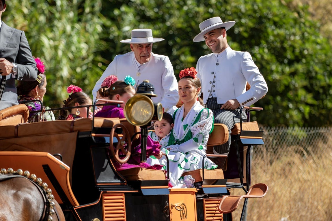 Las mejores imágenes del paseo de enganches de la Feria del Caballo de Huelva