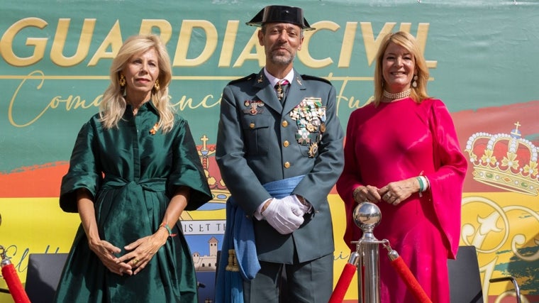 12 de octubre en Huelva: la Guardia Civil celebra en la plaza de la Merced el Día del Pilar