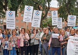 El mal tiempo agua la protesta por el estado de la sanidad en Huelva