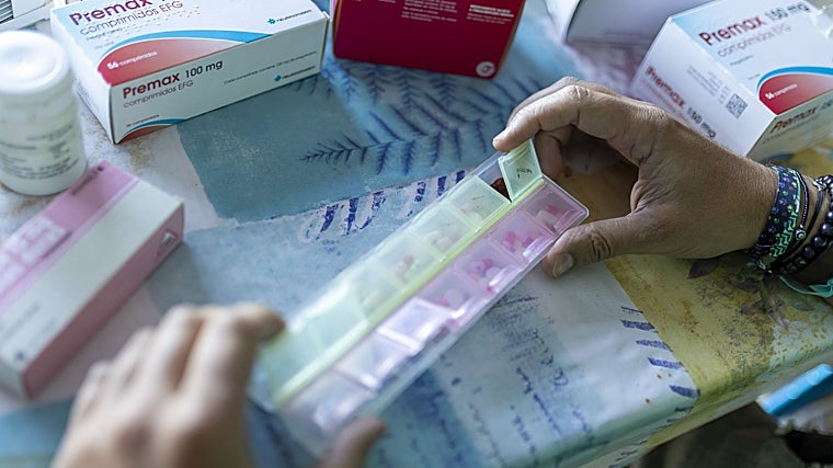 Alonso toma 16 pastillas al día para combatir el dolor