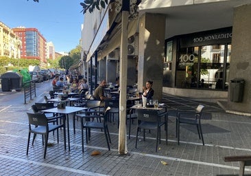 La nueva ordenanza de veladores de Huelva enfrenta a vecinos y hosteleros: «Hay que poner orden en la jungla en que se ha convertido el ocio»