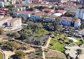 El Ayuntamiento de Huelva propone a los vecinos instalar la primera piscina pública de verano junto al Parque Moret