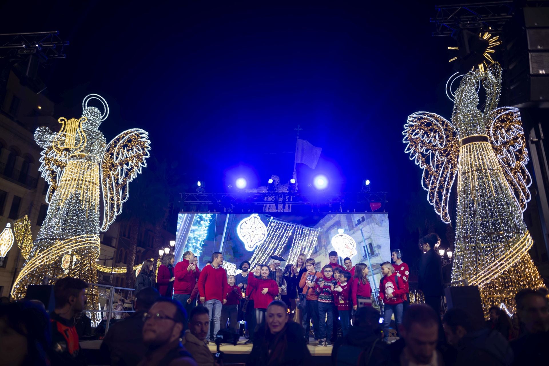 El encendido del alumbrado navideño de Huelva, en imágenes