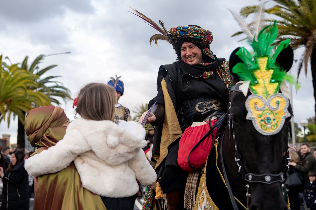 La llegada de los Reyes Magos a Huelva, en imágenes