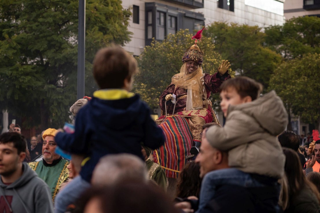 La llegada de los Reyes Magos a Huelva, en imágenes