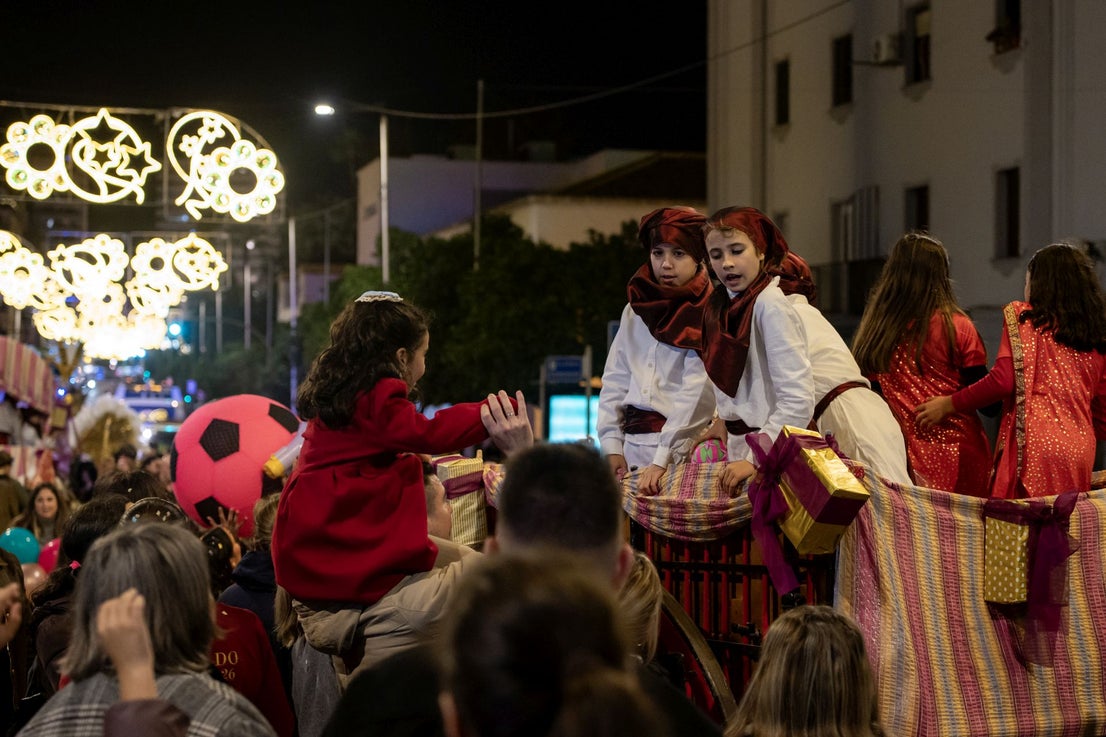 La llegada de los Reyes Magos a Huelva, en imágenes