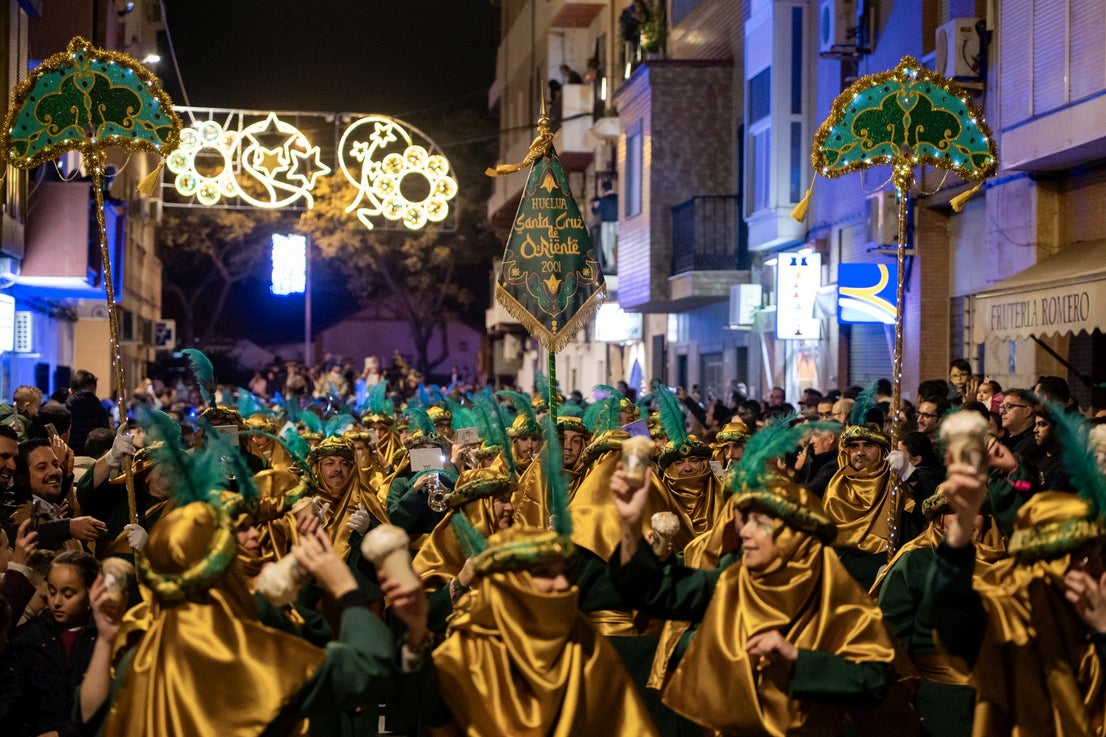 La llegada de los Reyes Magos a Huelva, en imágenes