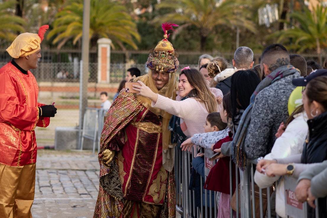 La llegada de los Reyes Magos a Huelva, en imágenes