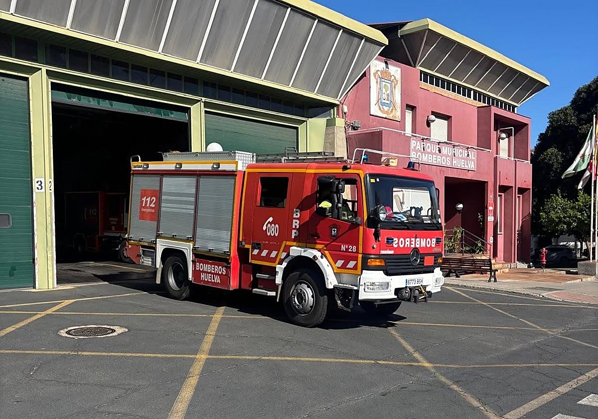huelva-capital-refuerza-el-dispositivo-contra-el-incendio-de-niebla-con