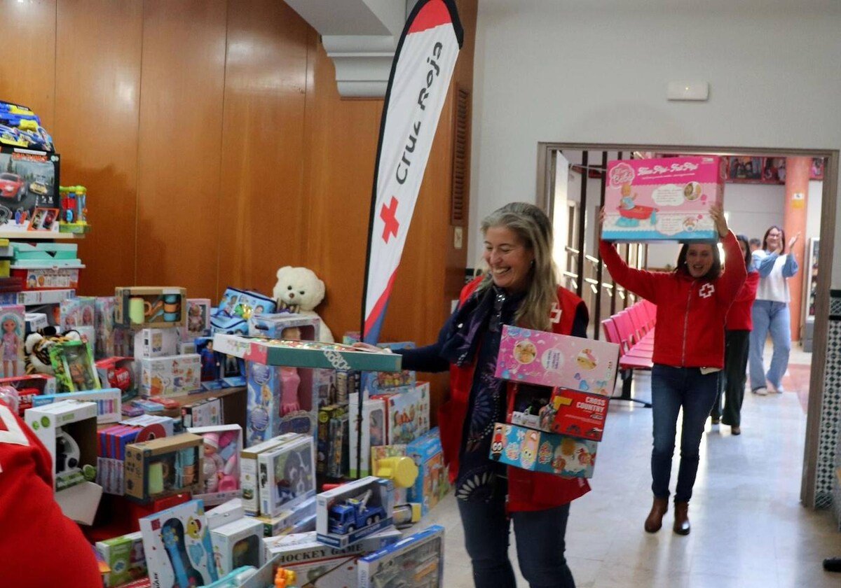 La campaña de Navidad Huelva es solidaria ha recogido unos 3.000 juguetes