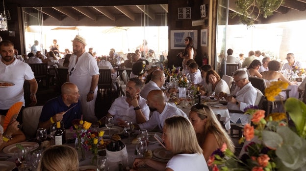 El Tabla Beach Club, en la playa de la Canaleta