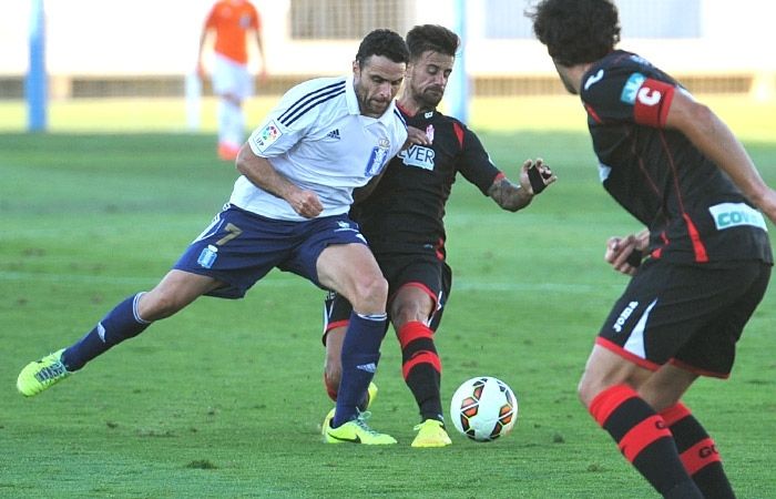 Aprobado en intensidad, suspenso en defensa y muy falto de pegada (0-2)