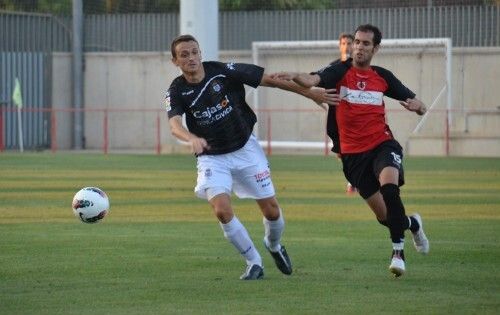Triunfo del Recre ante un combativo Cartaya (0-3)
