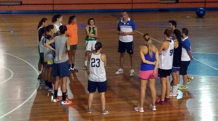 El CB Conquero inicia la pretemporada de su tercer proyecto en Liga Femenina